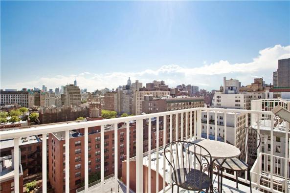 Gramercy Starck Condo Southern facing exposure one bedroom for rent.